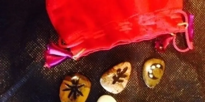 Atelier Des 8 Runes wicca