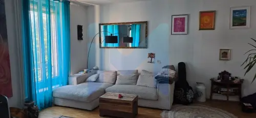 Appartement de 4 pièces au 3ème étage situé à Carouge 1227 à Carouge GE