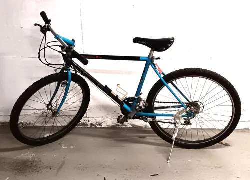 VTT vintage en bon état général, idéal pour l'été! à Chailly - Montreux