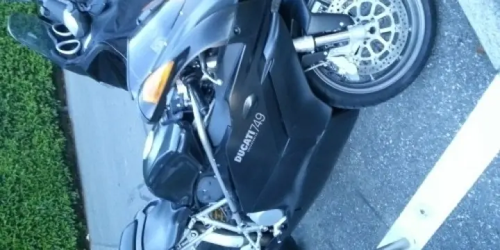 Ducati 749 Dark Biposto 25kW 2006