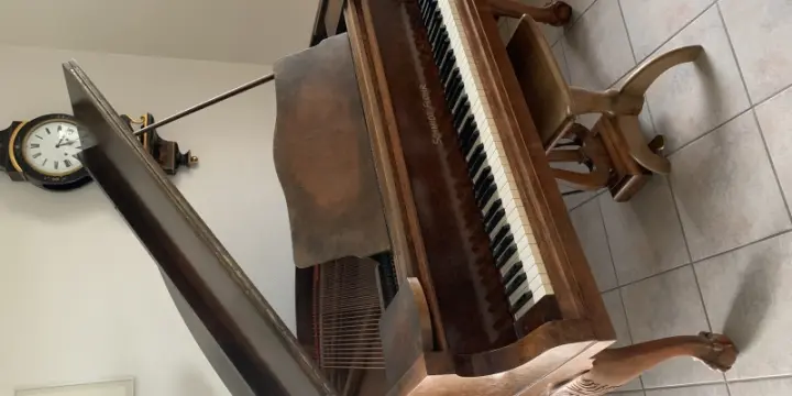 Piano à queue