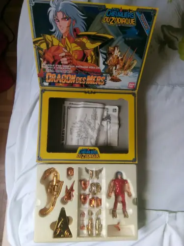 Figurine Dragon Mers Bandai 1987 Chevaliers du zodiaque à Courrendlin