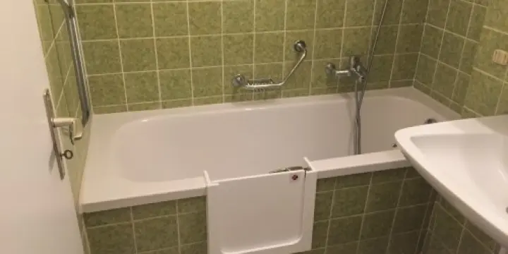 La Porte pour Baignoire Existante