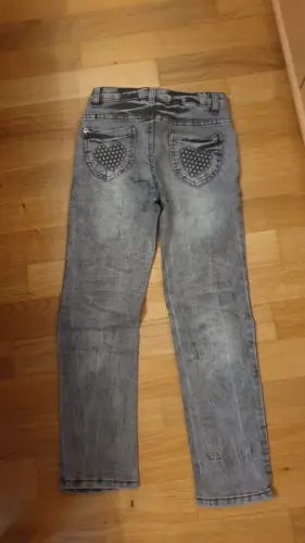 Pantalon jean gris T128 6.- à Renens
