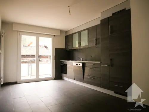 Spacieuse maison / appt villageois à moins de 15 minutes de La Fouly à Orsières
