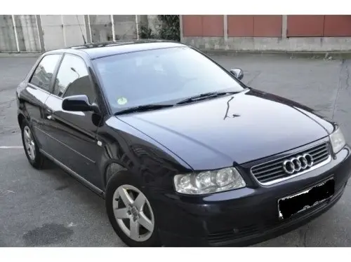 Audi A3 (2) tdi 130 à Monthey