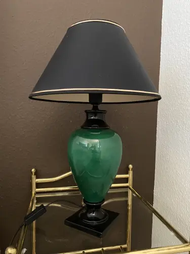 Deux lampes de chevet noires / vertes