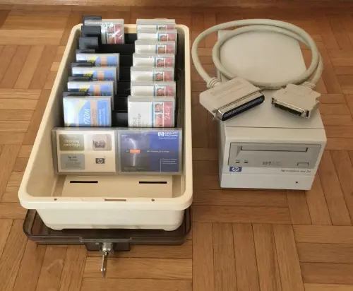 Lecteur HP SureStore DAT24 à Genève