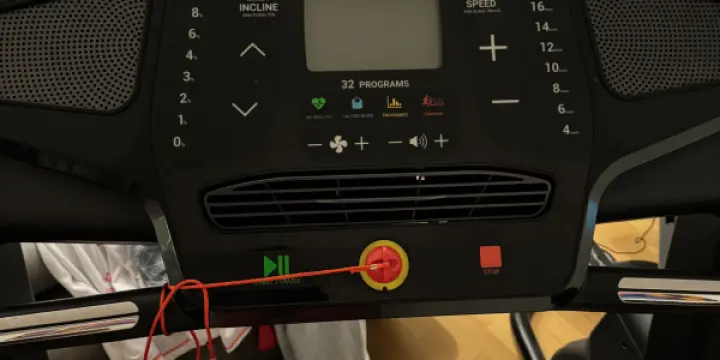 Tapis de course DOMYOS T900C connecté 18km/h