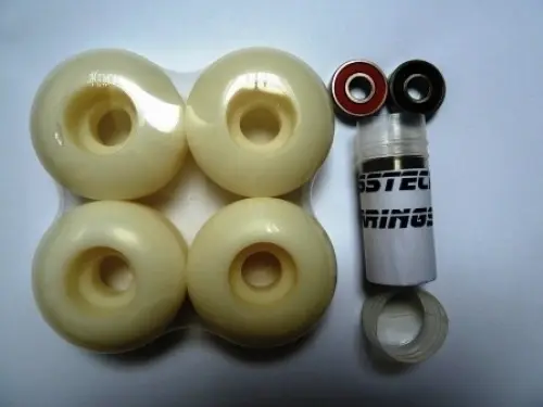 Pro Skate Wheels Blank + Bearings