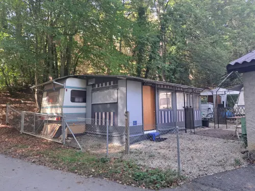 Grande caravane fixe - La Sarraz à La Sarraz