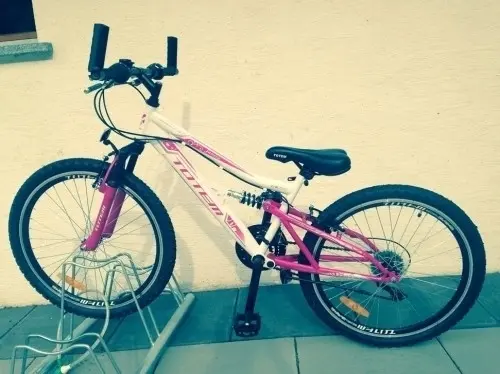 Vélo junior fille 24 pouces à orsières