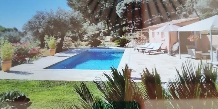 Location vacances VILLA SANARY SUR MER PROVENCE FRANCE
