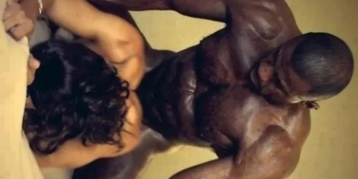 Homme chaud , bien sexy