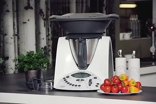 Vorwerk thermomix TM31 avec Varoma trans à Courtelary