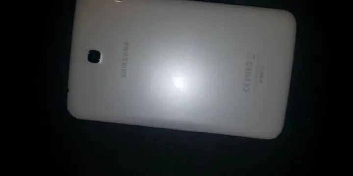 A vendre Samsung T211 Galaxy Tab3 8GB 7.