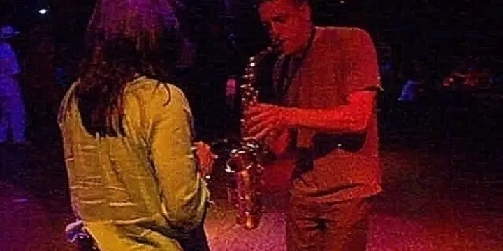  cherche saxophone alto mark6