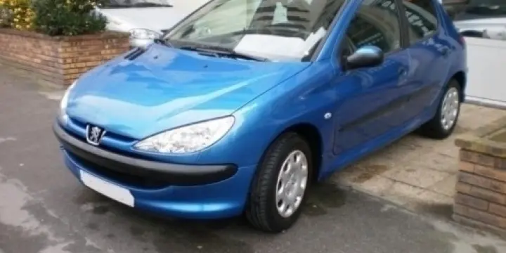 Peugeot 206