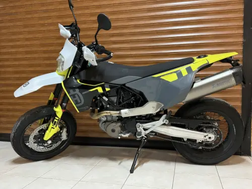 Husqvarna 701 SM 2023 à Veyrier