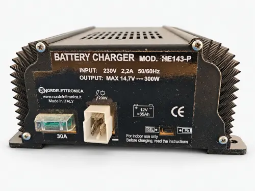 Chargeur de batterie Nordelettronica NE143-P 12V 300W