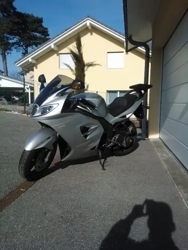 Triumph sprint st 1050 ABS à Lausanne