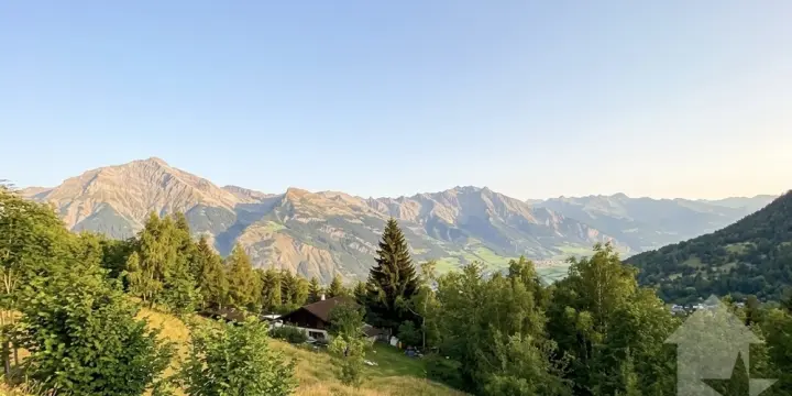 Terrains à bâtir au calme avec vue panoramique exceptionnelle
