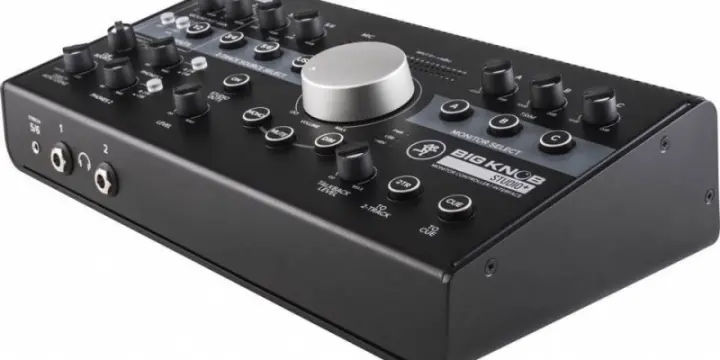 Mackie - BigKnob Studio +