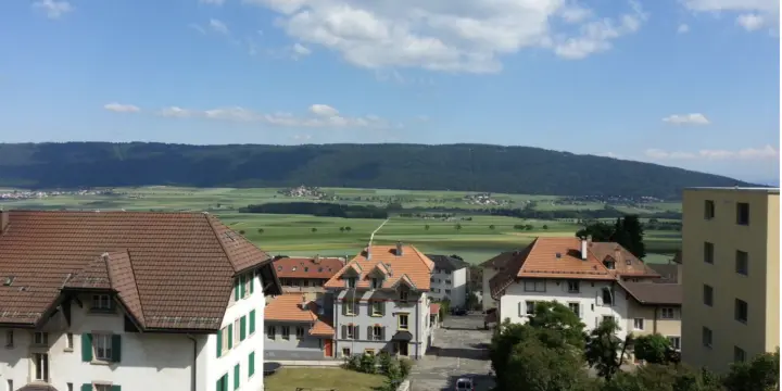 Superbe et grand appartement de 3 ½ pces (90 m2) avec ascenseur
