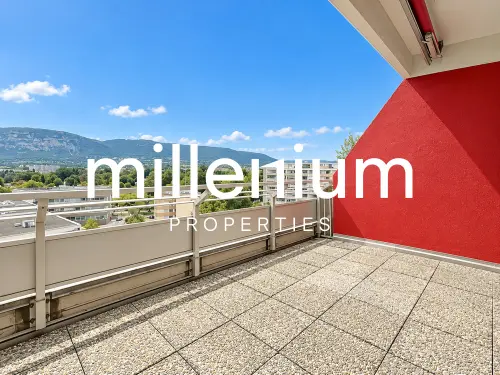 Duplex de 6 pièces situé au 9ème étage à Onex