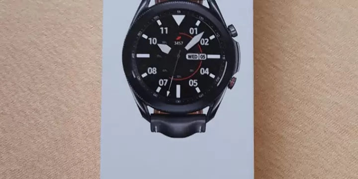 Montre connecté Samsung galaxy Watch 3