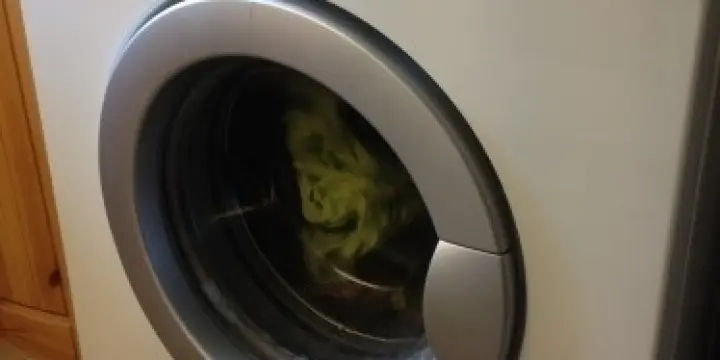 Seche linge Indesit ISL 65C & lave linge