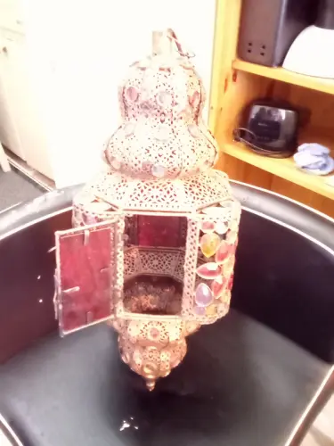 Lustre oriental à Châtelaine
