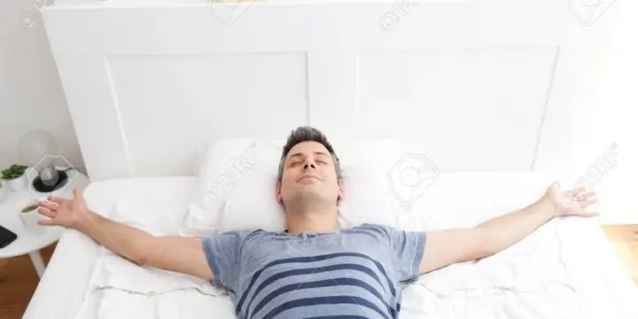 Je chercher Mec hetero pour le branler je donne 80.-