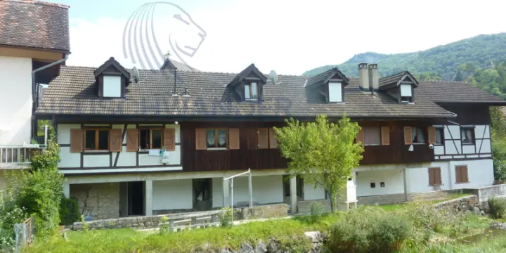 6 logements entièrement loués rendement assuré