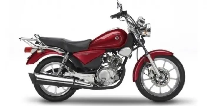 Yamaha YBR 125 custom, modèle 2012