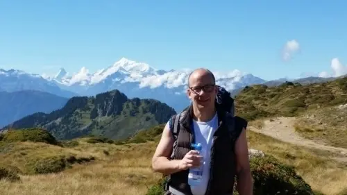 Cherche une amie sportive au Locle