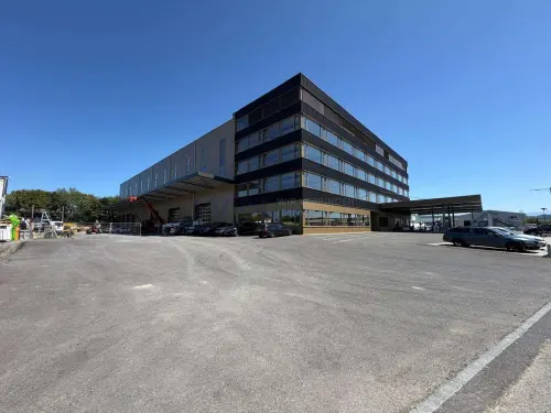 Büroflächen ab 230 m² im Neubau 2026 à Saint-Aubin