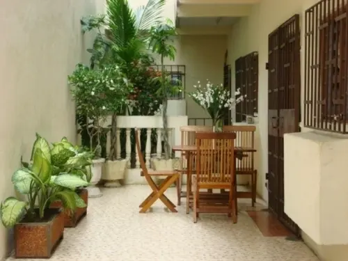 VILLA de 3 pièces meublés à Abidjan