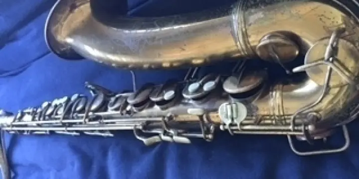 Saxophone tenor Conn Ladyface 10M