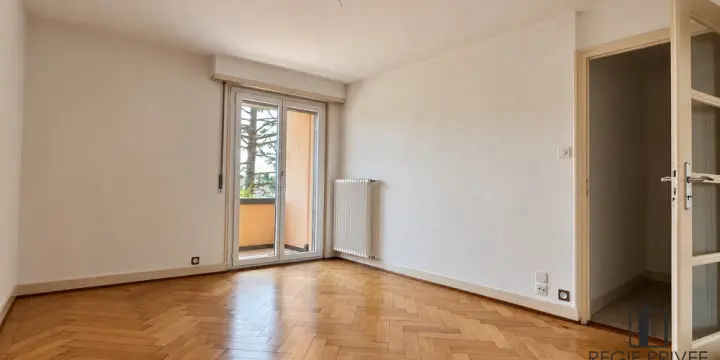 Appartement de 3 pièces avec balcon