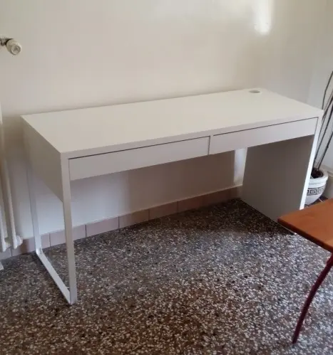 Bureau blanc Ikea Micke