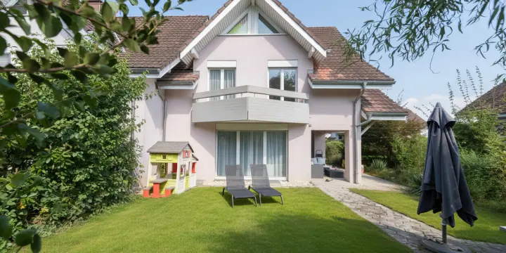 Vertrautes Zuhause im Grünen - für die ganze Familie