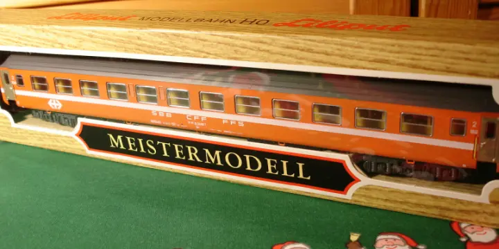 Liliput HO 88254 Voiture passagers RIC Bm CFF, avec bte