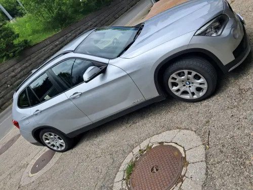 BMW X1 X-DRIVE 2.0 Automatique à La Chaux de fonds