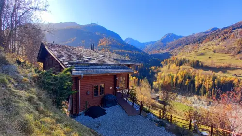 Magnifique  maison en rondins Canadienne à Mission à GRIMENTZ