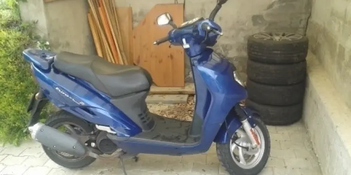 Scooteur 125 en bon état