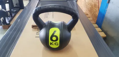 Kettlebell de 6kg en plastique à Sierre
