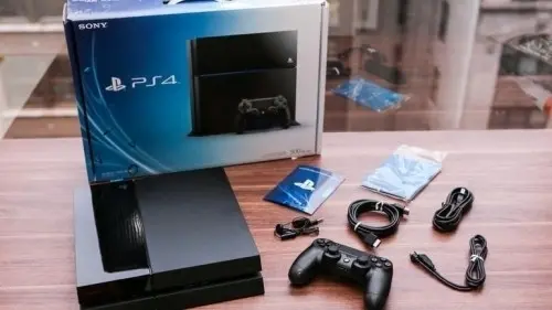 console Playstation 4  à Rodez
