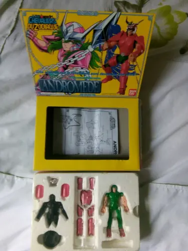 Figurine Andromède Bandai 1987 Chevaliers du zodiaque à Courrendlin