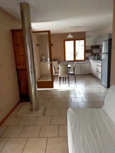 Charmant appartement en France voisine dans les Bauges 73630 à La Compôte
